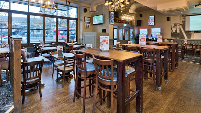 Brass Monkey Plymouth - 4