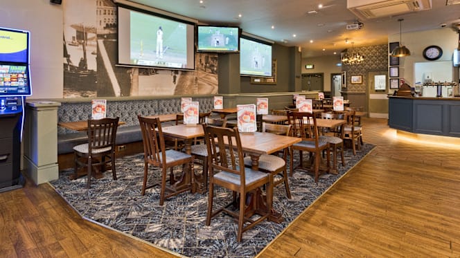 Brass Monkey Plymouth - 6