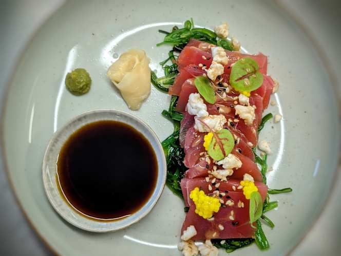 Hooked Seafood & More - 7