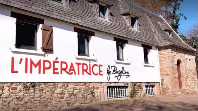 L'Impératrice by Breizhine - 0