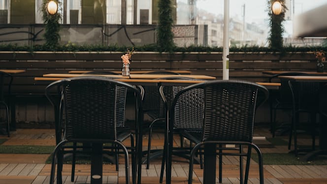 MeiMei Sushi Bar | Contemporary Kitchen - 0