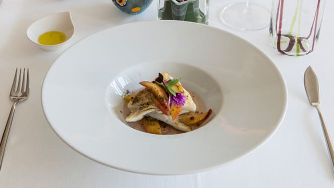 Antinoo's Lounge & Restaurant - 2