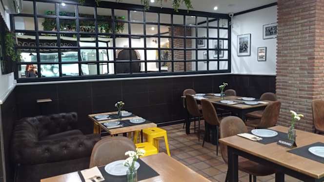 Gamberros Bar - 0