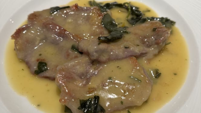 Lucarelli Restaurant Mailbox - 4