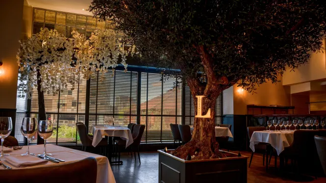 Lucarelli Restaurant Mailbox - 0