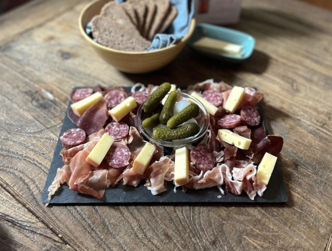 La Taverne Café - 2