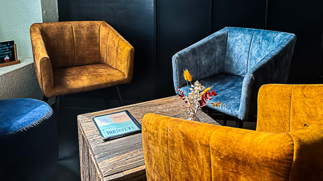 La Taverne Café - 4