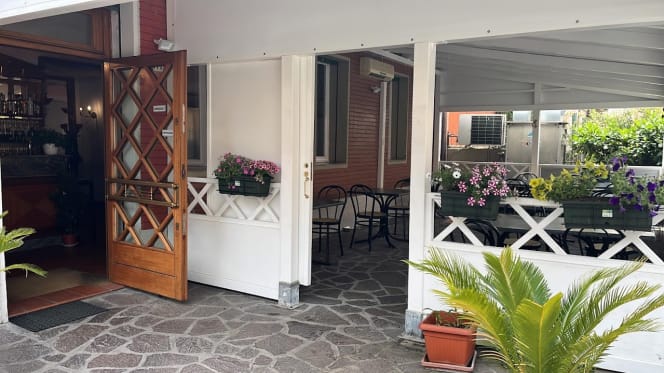 Ristorante e Pizzeria Eagle - Bologna - 0