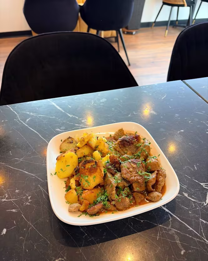 L'Alma Restaurant - 4