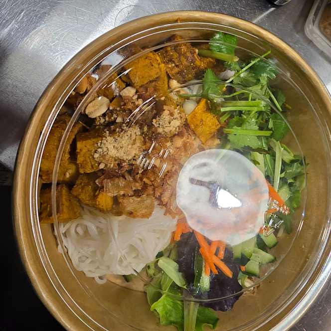 Banh Mi Chhen - 1