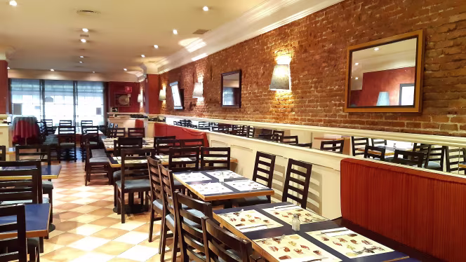 Trattoria Pinocchio Sánchez Bustillo - 9