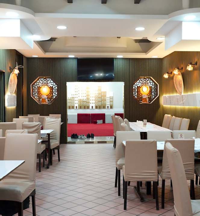 Hadramout Al-Yemen Restaurant - 4