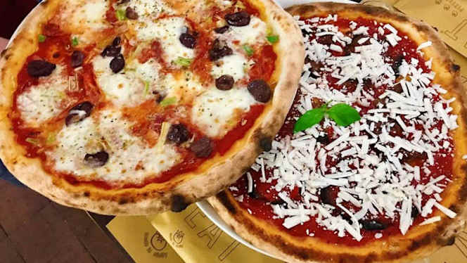 Eat Pizzeria - 4