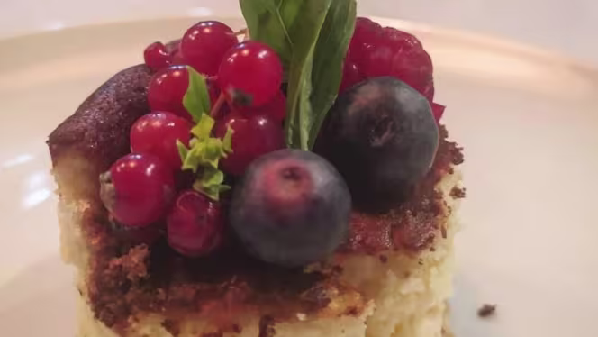 Vino y Rosas Home Food - 7