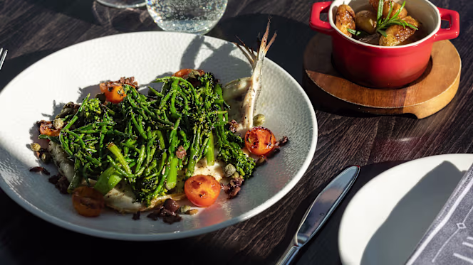 Storia - Woodford Green - 5