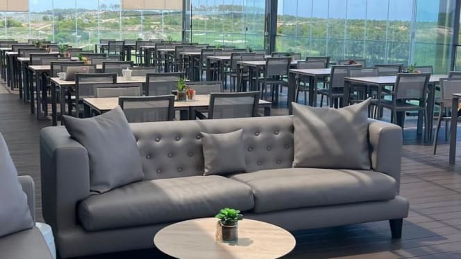 The Legend Restaurant - 5