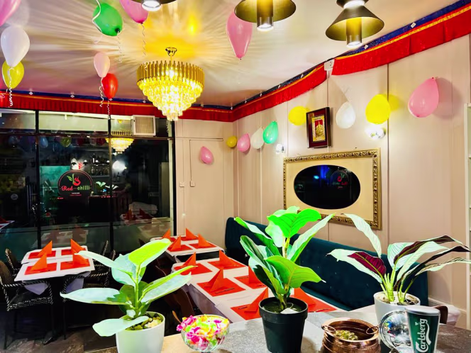 Red Chilli - Geneva - 9