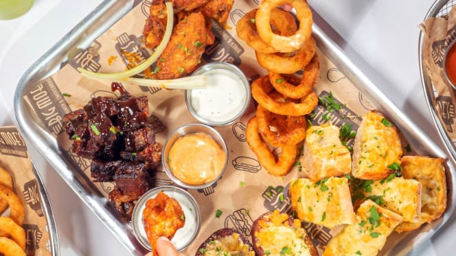 Big Moe's Diner - Wembley - Wembley - 0