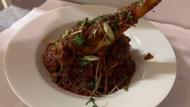 Green Gates Authentic Indian Restaurant - 6