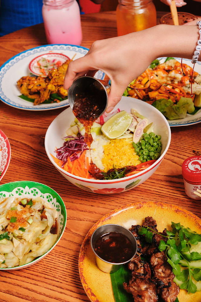 Rosa's Thai Kingston Upon Thames - 4