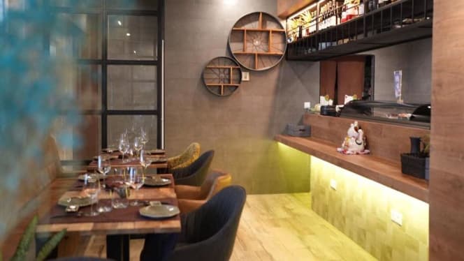 Tsukiji Sushi Bar - Madre Antonia Paris - 7