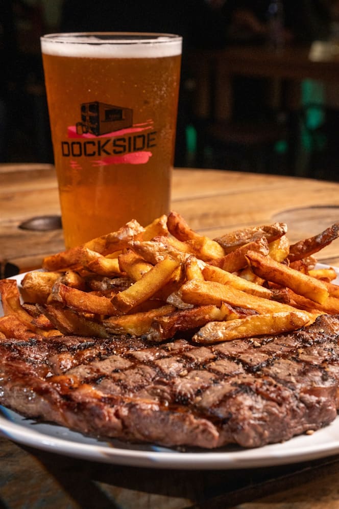 Dockside FoodHall - 6