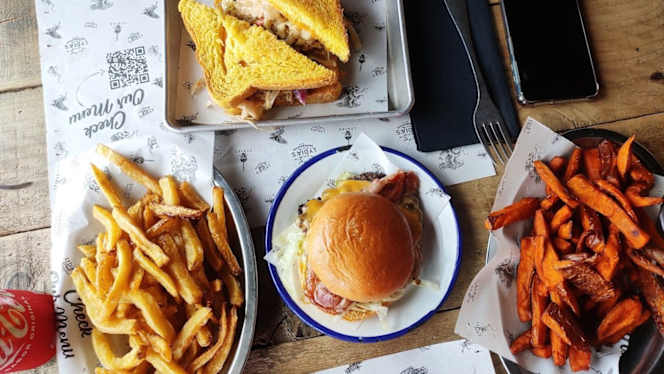 Lydia's Smokehouse - 0