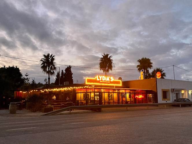 Lydia's Smokehouse - 1