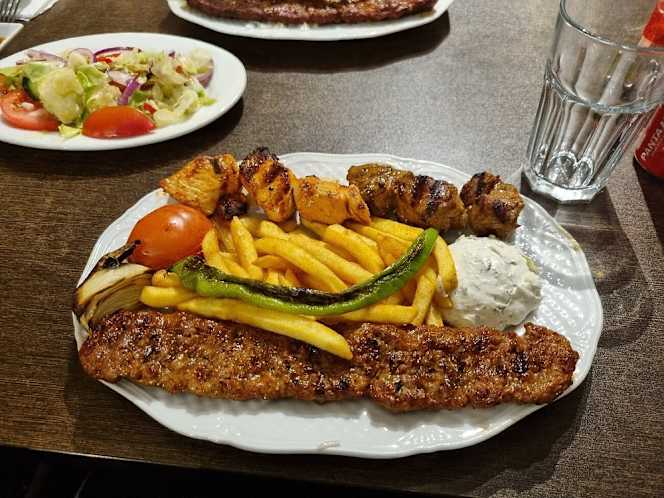 Zoro Kolgrill - 5