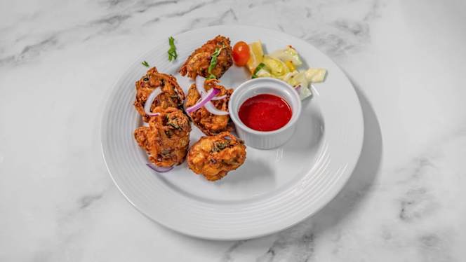 Mallroad Indian Restaurant and Bar - 7
