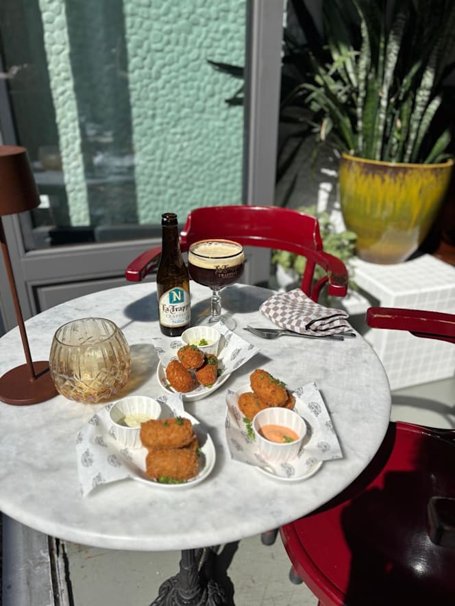 Eetkamer Van Dam - 1