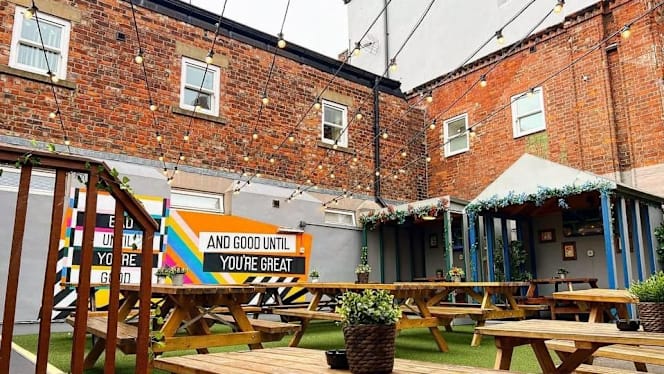 Salutation Tynemouth - 3