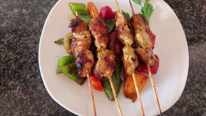 Rock & Roll Sushi and Bar - 6