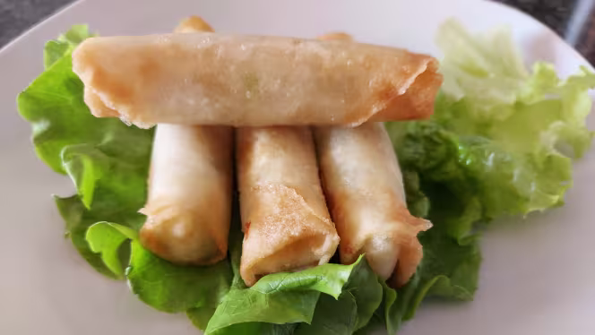 Rock & Roll Sushi and Bar - 4