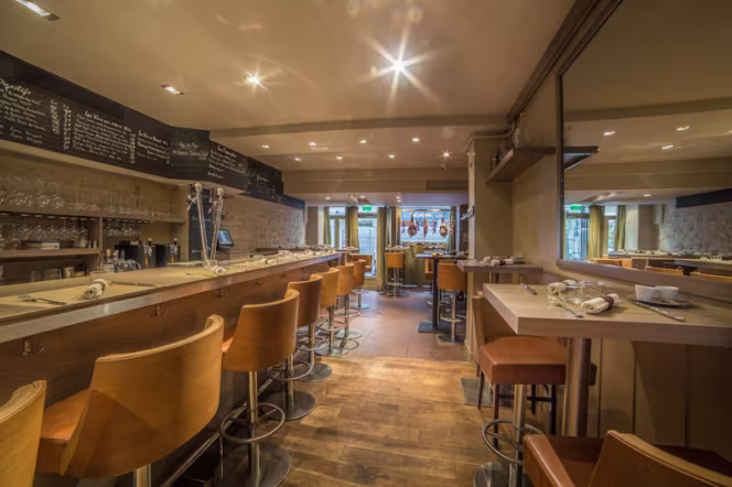 Les Cocottes Tour Eiffel - Paris - 3