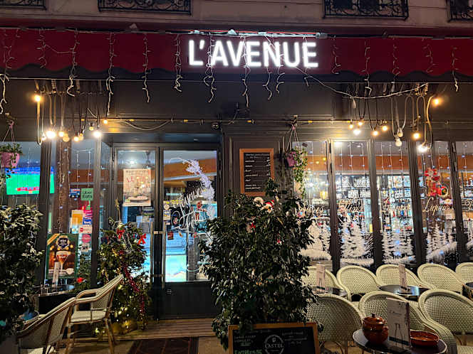 L'Avenue - 1