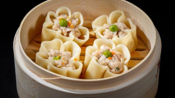 Kujira Asian Fusion Restaurant - 1