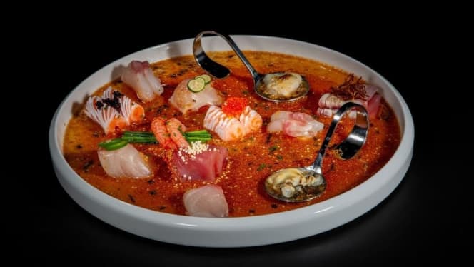 Kujira Asian Fusion Restaurant - 8