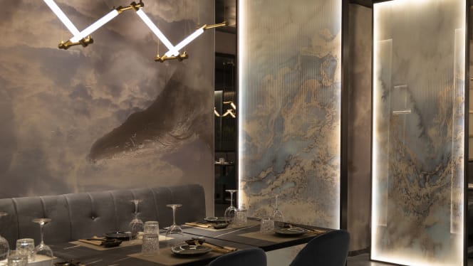 Kujira Asian Fusion Restaurant - 9