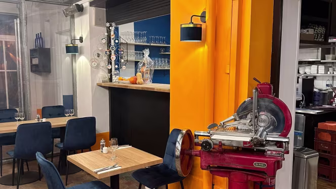 Midi 12 Champs-Elysées - 3