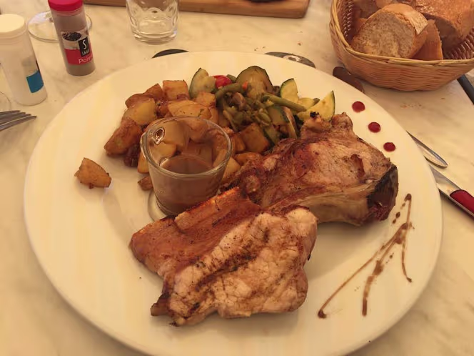 La Table des Vignerons - 1