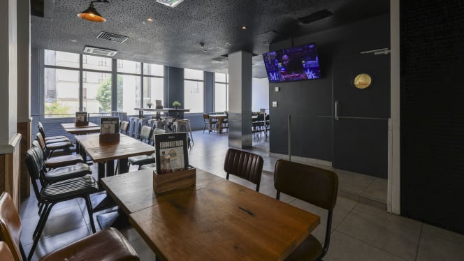 Belushi's Gare du nord - Paris - 3