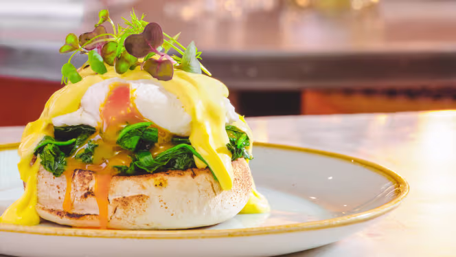 Cast Iron Bar & Grill - London - 2