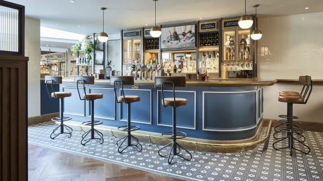 Cast Iron Bar & Grill - London - 0