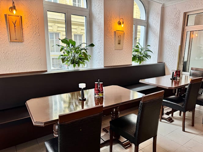 Holzofenpizzeria Sorrentini - 4