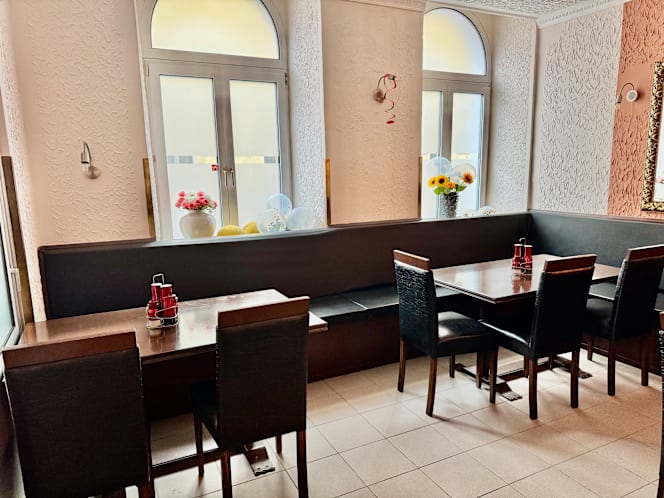 Holzofenpizzeria Sorrentini - 6