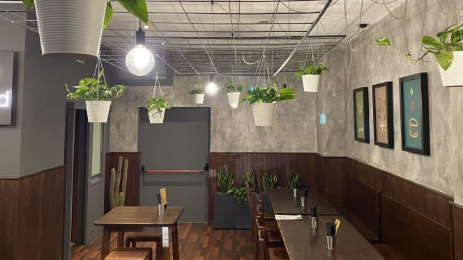 WIFO Kitchen & Bar - 9