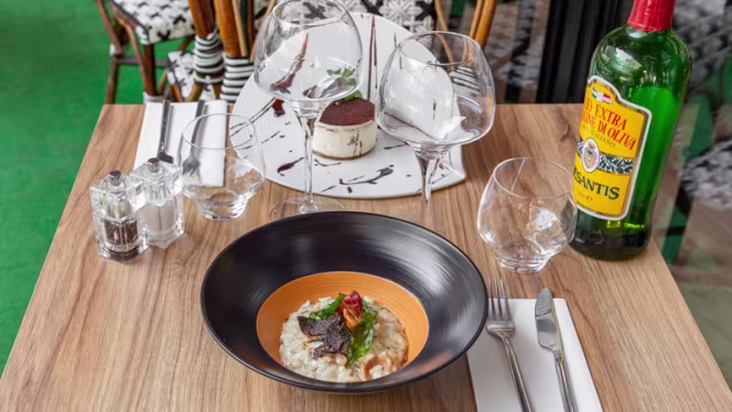 La Capannina - Paris - 1