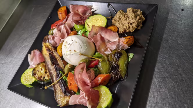 Terre Rosse Pizzeria - 9