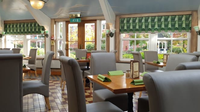 Alton Towers Resort - Secret Garden - 6